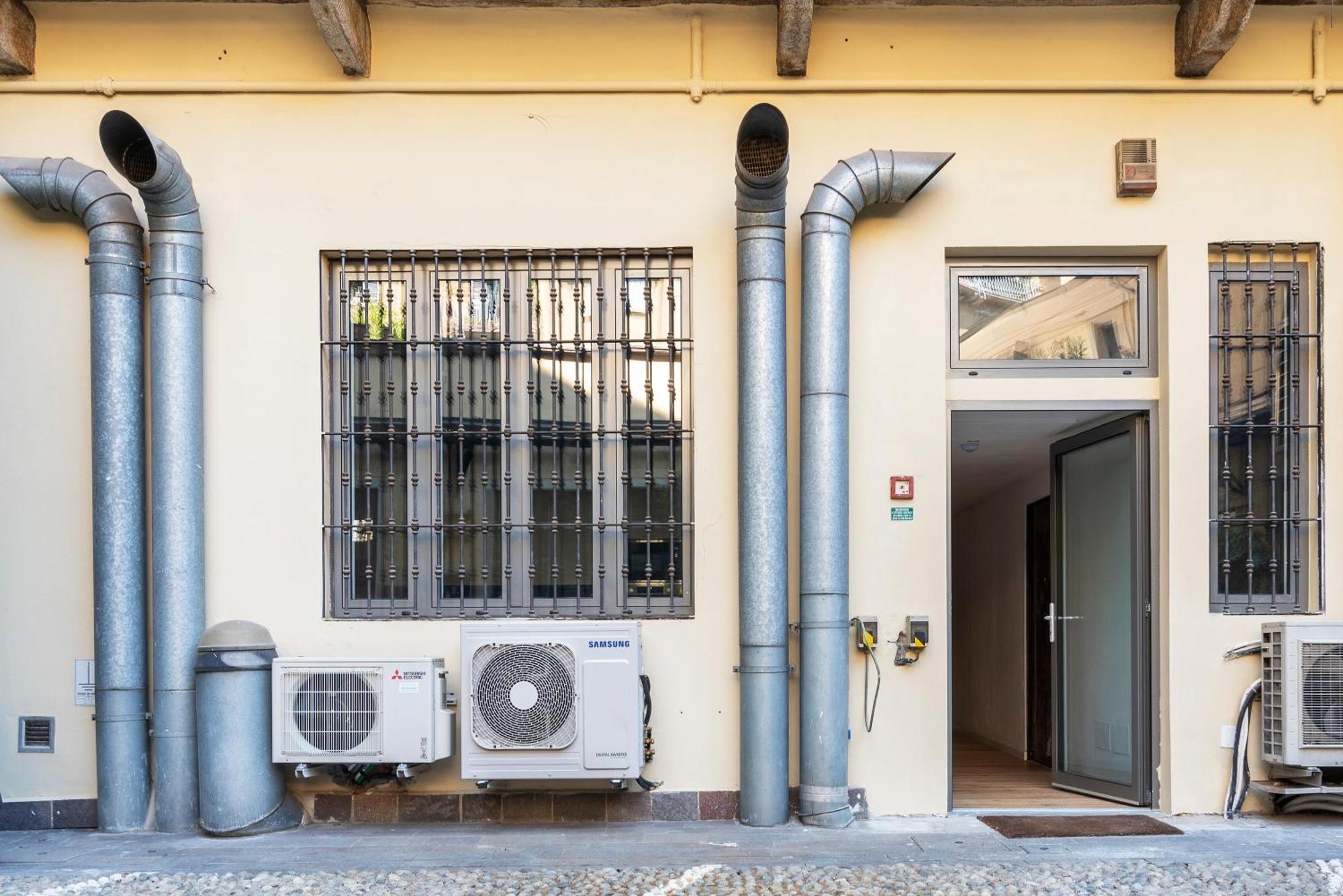 Miniloft Flexyrent - Aircon - Wifi - Brand New Apartment Milan Luaran gambar